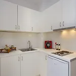 Elia Portou Luxury خانيا