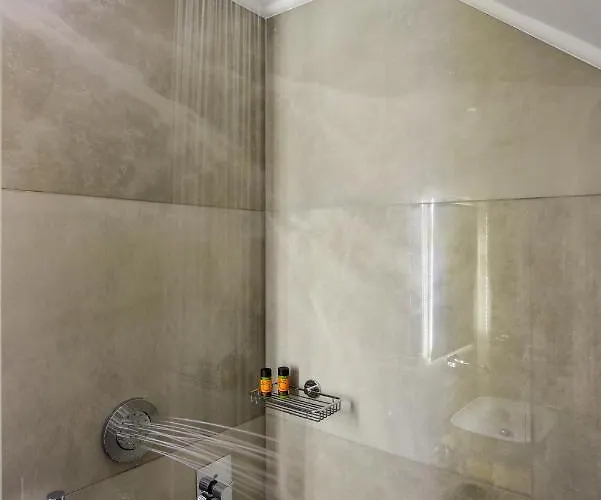 Apartmanhotel Elia Portou Luxury 4*