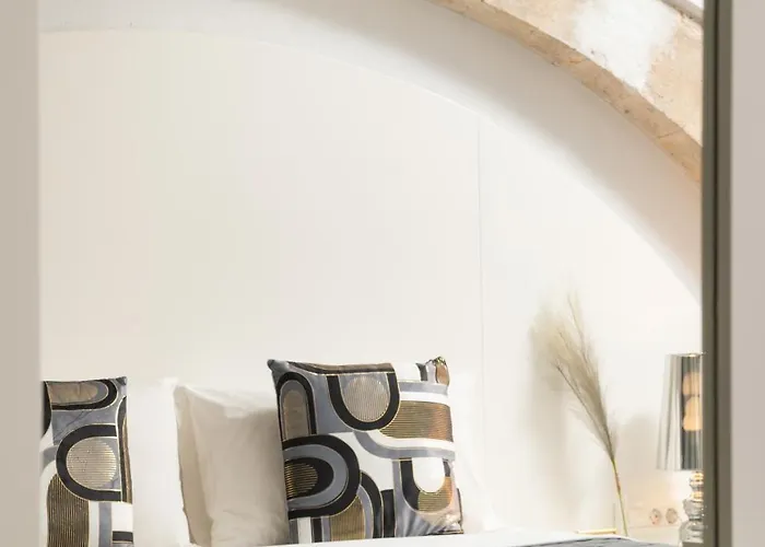 Elia Portou Luxury Apartmanhotel 4*