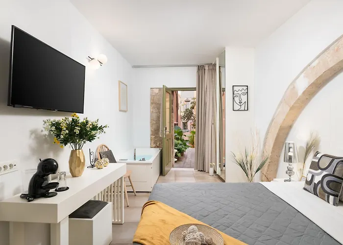 Apartmanhotel Elia Portou Luxury