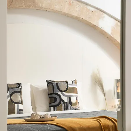 Elia Portou Luxury アパートホテル 4*